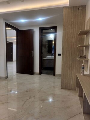 Room in 3 BHK Builder Floor at Ansal API Esencia, Sector 67 – for Sale
