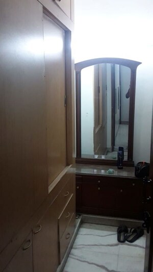 Furnished Amenities in 2 BHK Independent House at Sector 20 – for Rent