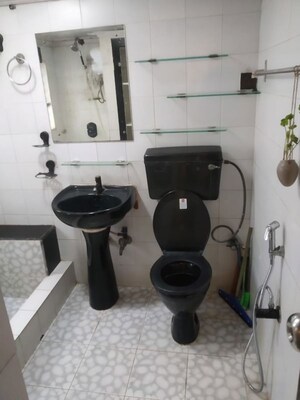 Team Area in 2 BHK Apartment at Sea Gull, Pali Hill – for Rent