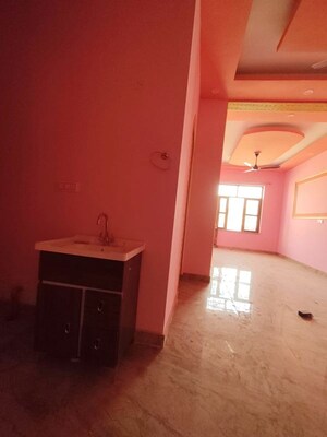 Room in 3 BHK Independent House at Shimla Bypass Road – for Rent