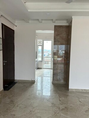 Building Lobby in 3 BHK Builder Floor at Engineers Enclave – for Rent