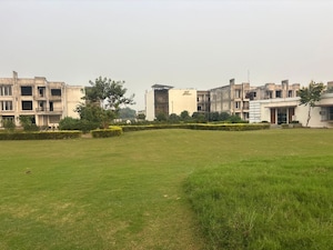  Plot – Exterior View View at Supertech Golf Country Village, Sector 22d Yamuna Expressway - for Sale