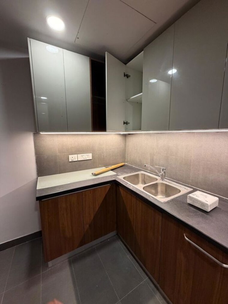 Kitchen, krisumi-waterfall-residences 3.5 Bedroom 2500 Sq.Ft. Apartment In Sector 36a Gurgaon 10575156