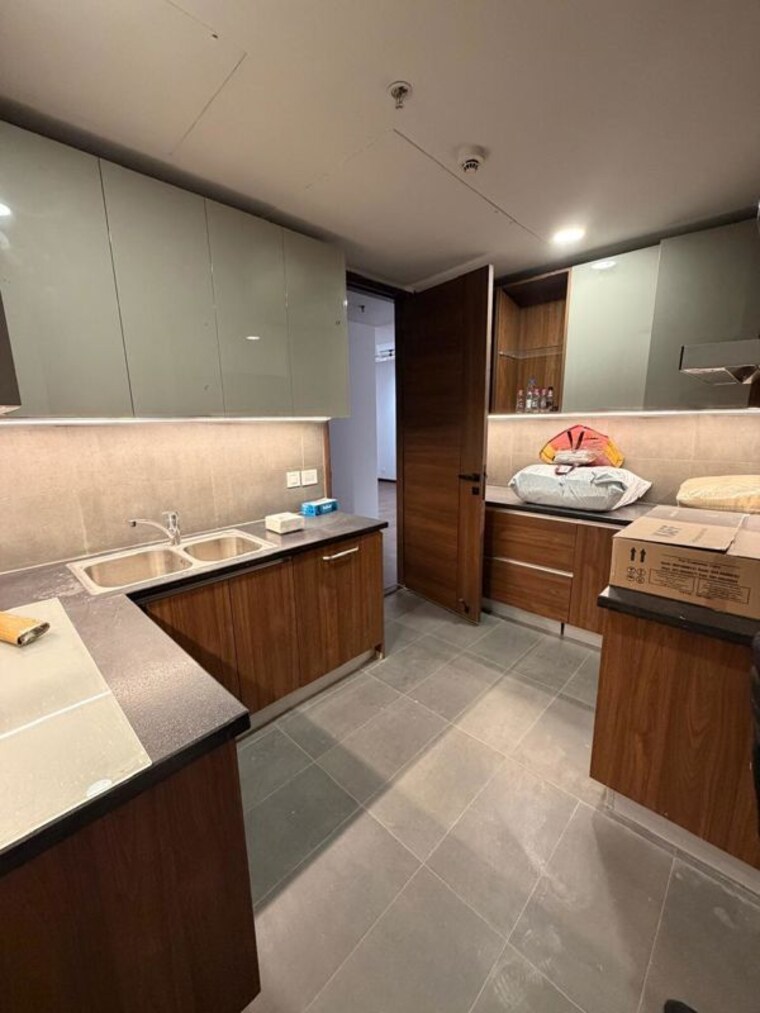 Kitchen, krisumi-waterfall-residences 3.5 Bedroom 2500 Sq.Ft. Apartment In Sector 36a Gurgaon 10575156