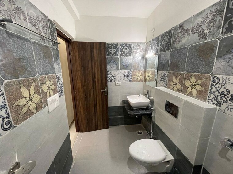 Team Area, shimla bypass road 2 Bedroom 1500 Sq.Ft. Builder Floor In Shimla Bypass Road Dehradun 10575177