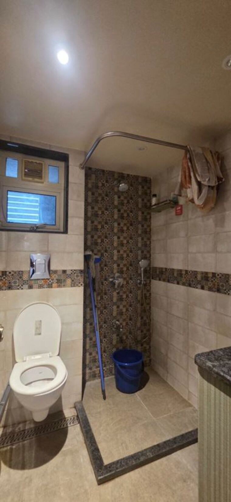 Bathroom, chembur 3.5 Bedroom 1430 Sq.Ft. Apartment In Chembur Mumbai 10575172