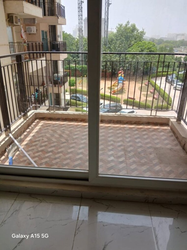 Balcony, pivotal-paradise 3 Bedroom 1200 Sq.Ft. Apartment In Sector 62 Gurgaon 10575197