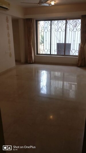 3 BHK Apartment For Rent in Bandra West