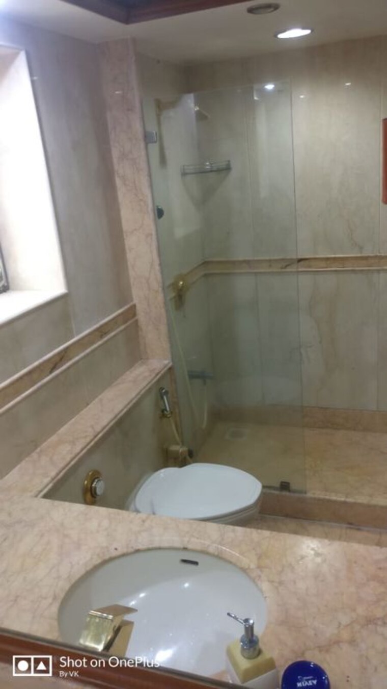 Bathroom, bandra west 3 Bedroom 2000 Sq.Ft. Apartment In Bandra West Mumbai 10575209