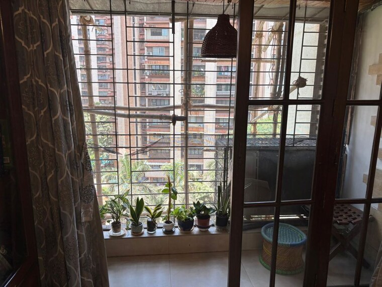 Balcony, indradarshan-ii 2 Bedroom 950 Sq.Ft. Apartment In Oshiwara Mumbai 10575274