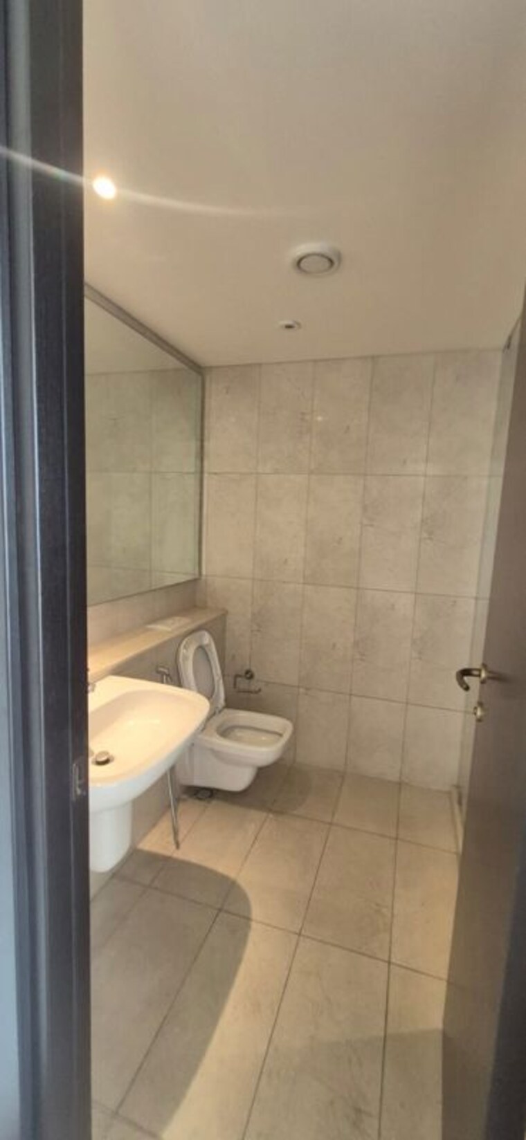 Bathroom, panchshil-towers 4 Bedroom 3434 Sq.Ft. Apartment In Kharadi Pune 10575288