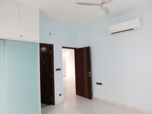 Room in 3 BHK Apartment at Bollineni Bion, Kothaguda – for Rent