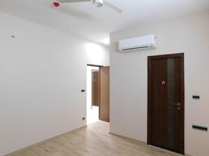 Room in 3 BHK Apartment at Bollineni Bion, Kothaguda – for Rent