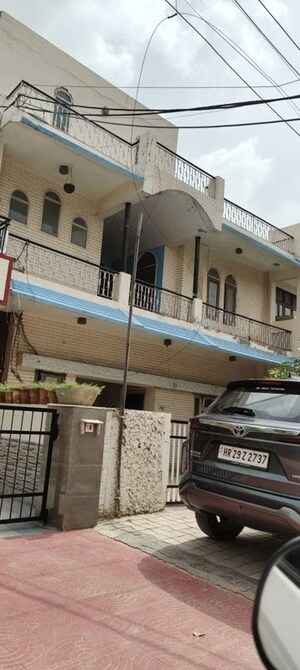 3 BHK Independent House For Sale in Sector 7