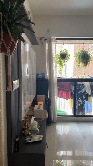 1 BHK Apartment For Rent in Lodha Crown Quality Homes, Majiwada
