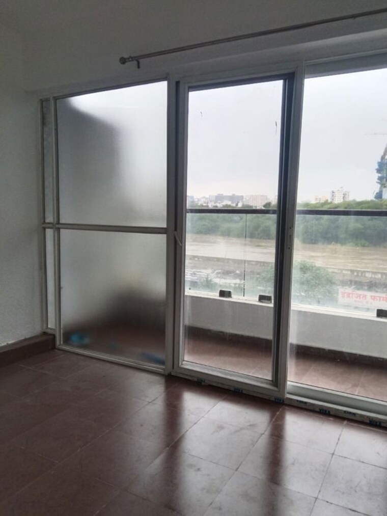 Room, rr-lunkad-66-avenue 2 Bedroom 800 Sq.Ft. Apartment In Pimple Nilakh Pune 10575349