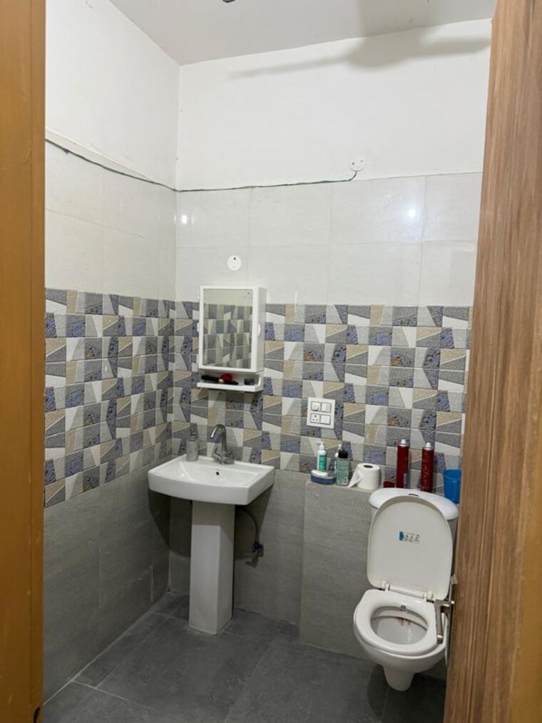 Team Area, aerocity 2 Bedroom 1800 Sq.Ft. Independent House In Aerocity Mohali 10575350