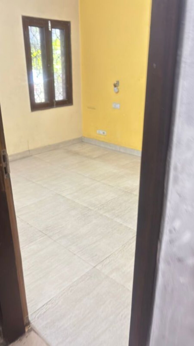 Room, ip extension 2 Bedroom 1150 Sq.Ft. Apartment In Ip Extension Delhi 10575308