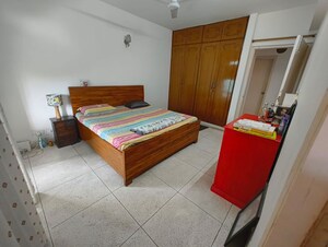 Bedroom in 3 BHK Builder Floor at Sector 57 – for Rent