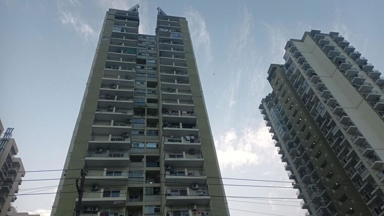 Exterior View, trident-embassy 2 Bedroom 990 Sq.Ft. Apartment In Sector 1 Greater Noida Greater Noida 10575347