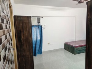 Room in  Pg at Upper Govind Nagar – for Rent