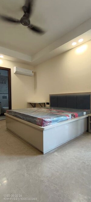 Bedroom in 1 BHK Builder Floor at Sector 55 – for Rent