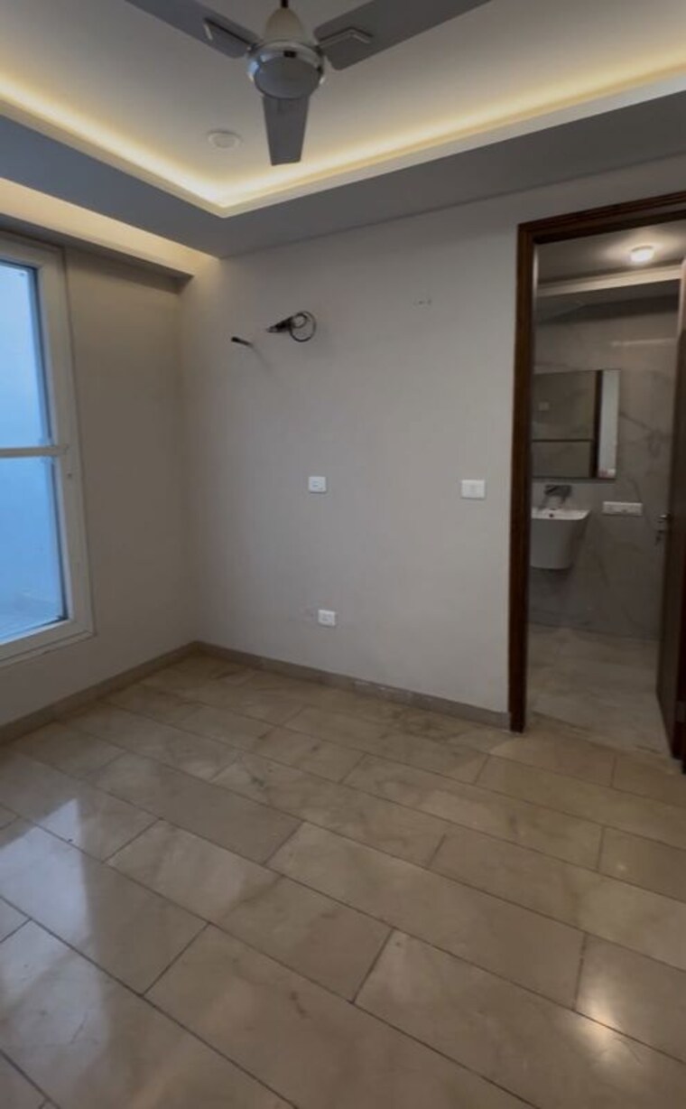 Room, parklands 3 Bedroom 2250 Sq.Ft. Builder Floor In Sector 85 Faridabad 10575407