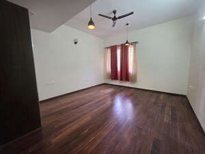 Room in 4 BHK Apartment at Prestige White Meadows, Whitefield – for Sale