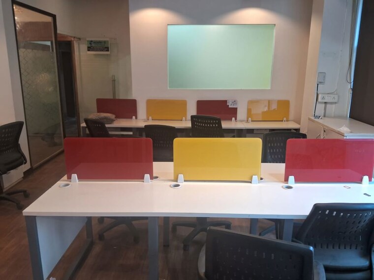 Team Area, sector 6 Commercial Office Space 2000 Sq.Ft. In Sector 6 Noida 10575472