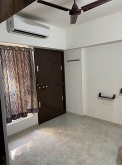 1 BHK Apartment For Sale in Lodha Amara