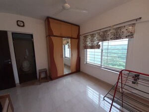 Room in 2 BHK Apartment at Aditya Nisarg Palms, Bavdhan – for Rent