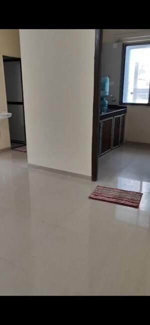 Room in 2 BHK Apartment at Eon One, Prabhadevi – for Rent
