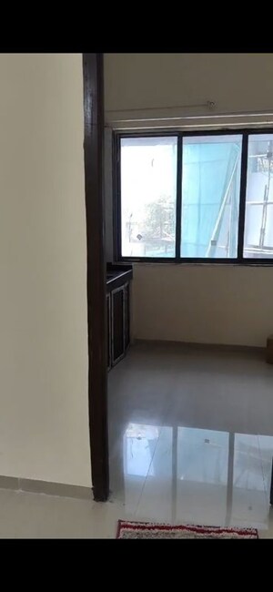 Room in 2 BHK Apartment at Eon One, Prabhadevi – for Rent