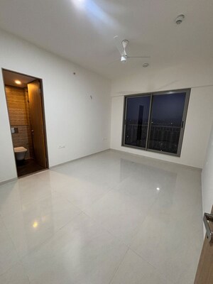 Room in 4 BHK Apartment at Lodha Bellagio, Powai – for Rent