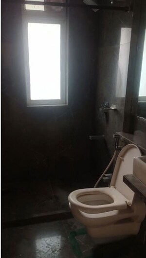 Bathroom in 4 BHK Apartment at Chembur – for Sale