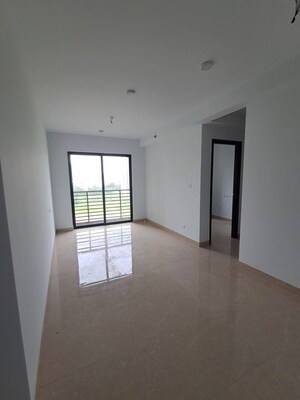 Room in 2 BHK Apartment at Risland The Icon Phase 3, Dhokali – for Rent