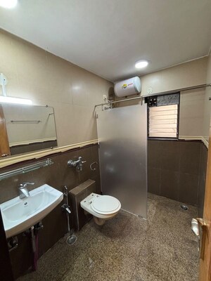 Washroom in 2 BHK Apartment at Dheeraj Plaza, Bandra West – for Rent