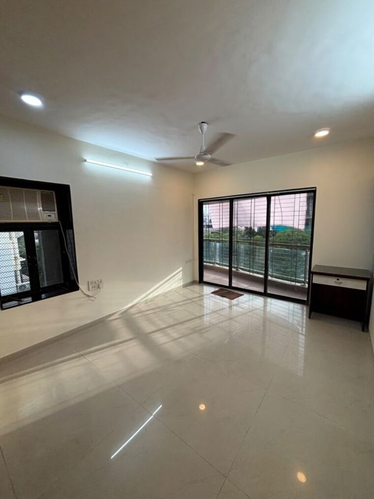 Room, dheeraj-plaza 2 Bedroom 1100 Sq.Ft. Apartment In Bandra West Mumbai 10575527