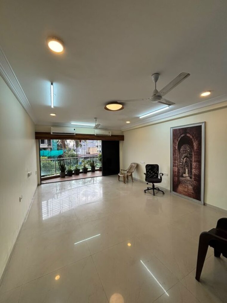 Living Room, dheeraj-plaza 2 Bedroom 1100 Sq.Ft. Apartment In Bandra West Mumbai 10575527