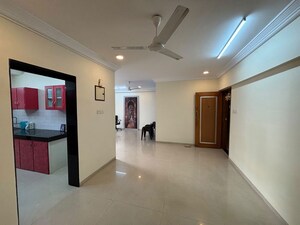 Room in 2 BHK Apartment at Dheeraj Plaza, Bandra West – for Rent