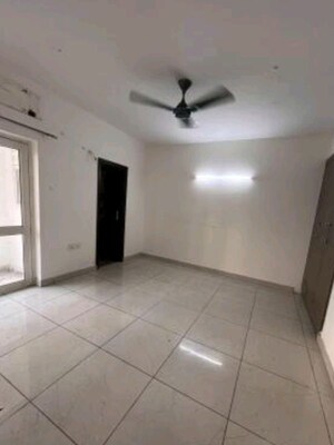 3 BHK Apartment For Rent in Shiv Sai Emerald Heights, Sector 88