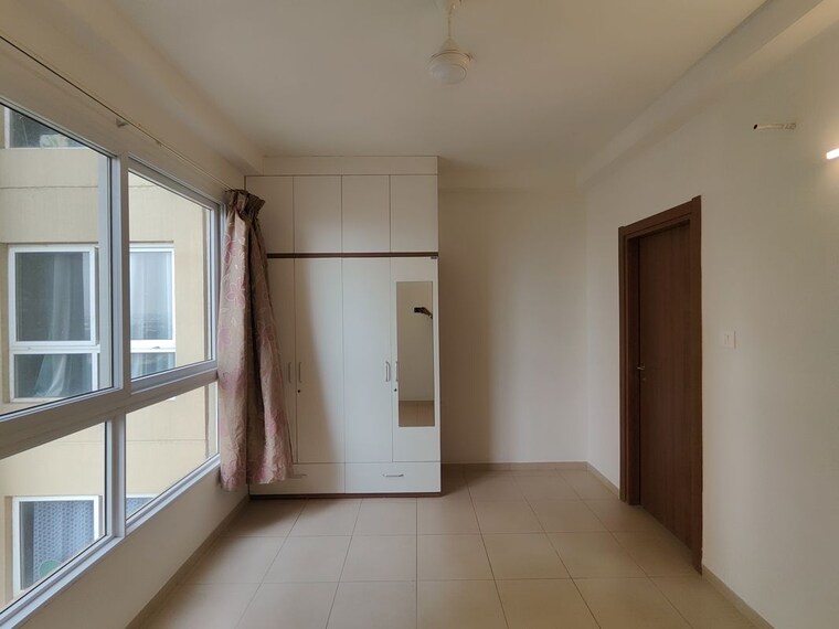 Room, bhartiya-nikoo-homes-phase-2 2 Bedroom 939 Sq.Ft. Apartment In Thanisandra Main Road Bangalore 10575603