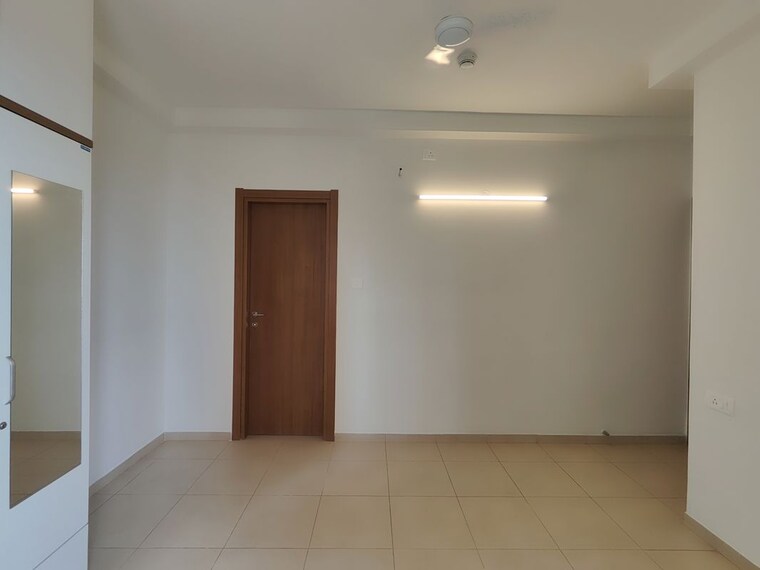 Room, bhartiya-nikoo-homes-phase-2 2 Bedroom 939 Sq.Ft. Apartment In Thanisandra Main Road Bangalore 10575603