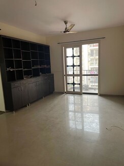 2 BHK Apartment For Sale in Umang Summer Palms