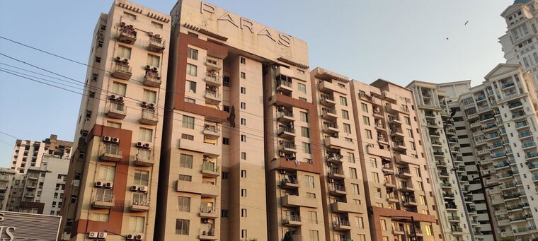 Exterior View, paras-seasons 2 Bedroom 830 Sq.Ft. Apartment In Sector 168 Noida 10575591
