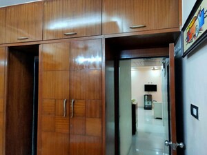 Furnished Amenities in 2 BHK Apartment at Patel Heritage, Kharghar – for Rent