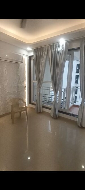 Living Room in 3 BHK Apartment at Jaypee Kensington Park Apartments, Sector 133 – for Rent