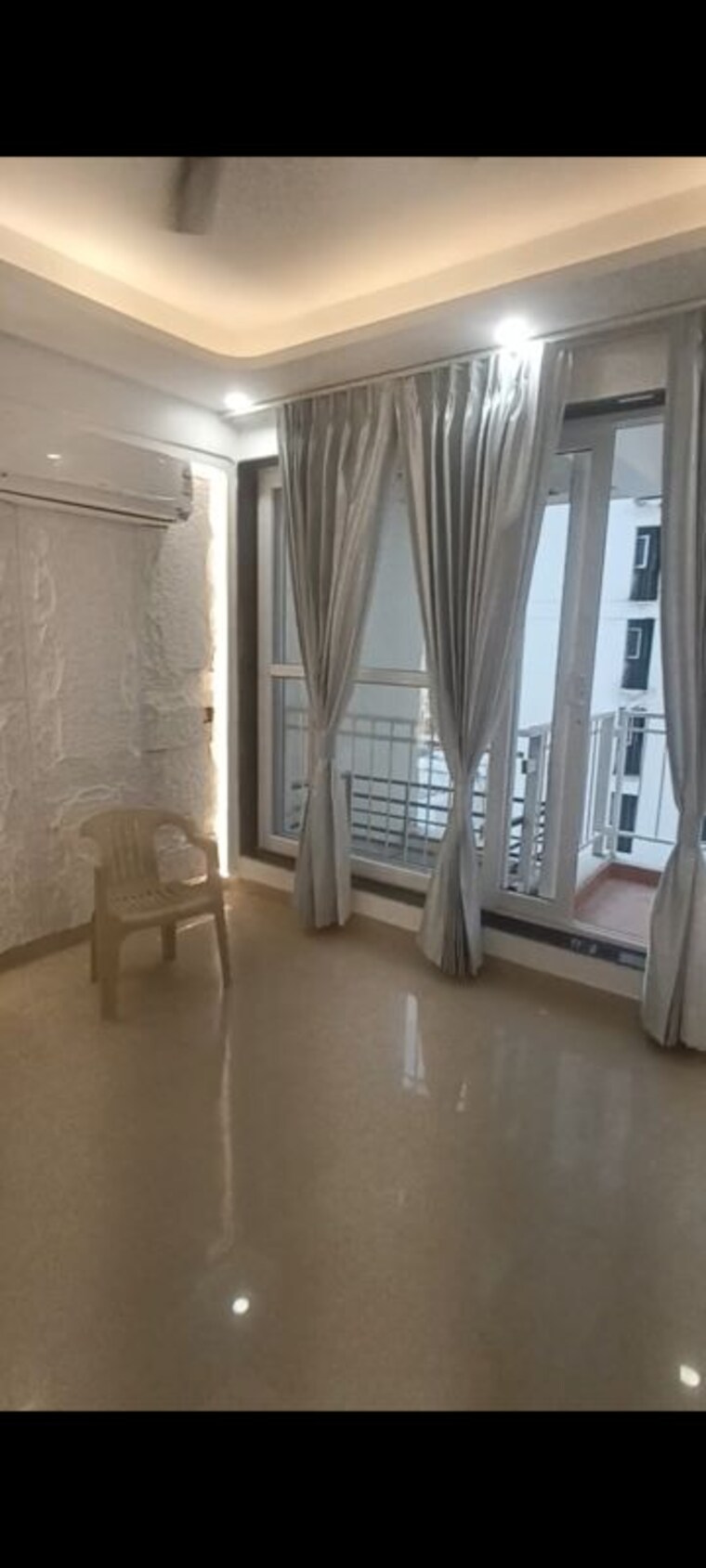 Living Room, jaypee-kensington-park-apartments 3 Bedroom 1550 Sq.Ft. Apartment In Sector 133 Noida 10575607