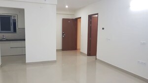 Room in 2 BHK Apartment at Amanora Elivate Tower, Hadapsar – for Rent