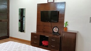 Furnished Amenities in 1 RK Independent House at Sector 21 – for Rent